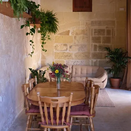 Soluna Boutique Ghasri (Gozo)