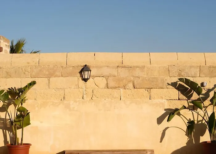 Soluna Boutique Għasri